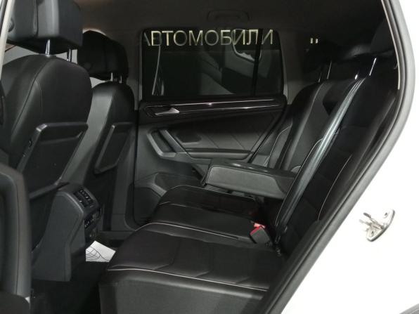 Volkswagen Tiguan II с пробегом 2017 года, цена 2 649 000 рублей, 97220 км, внедорожник, Автокод Объявления