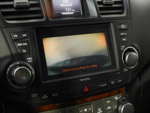 Toyota Highlander II (XU40) Рестайлинг с пробегом 2012 года, цена 1 649 000 рублей, 239057 км, внедорожник, Автокод Объявления