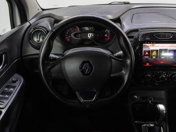 Renault Kaptur I с пробегом 2017 года, цена 1 069 000 рублей, 218992 км, внедорожник, Автокод Объявления