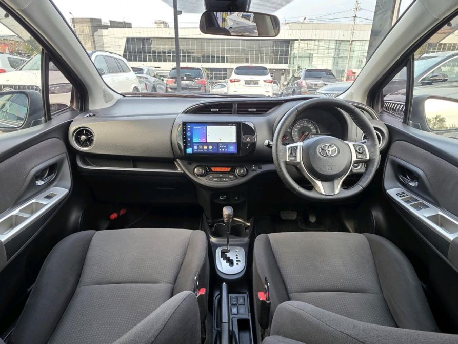 Toyota Vitz III (XP130) Рестайлинг Новосибирск  - изображение 21
