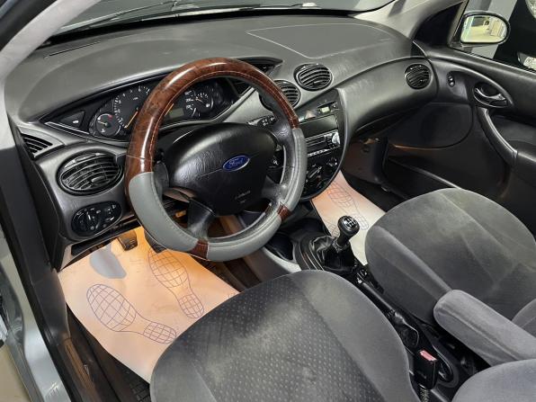 Ford Focus I Рестайлинг с пробегом 2004 года, цена 399 000 рублей, 229574 км, седан, Автокод Объявления