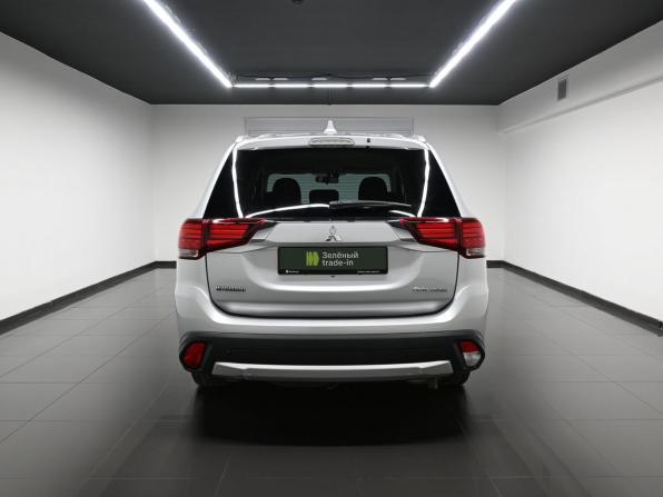 Mitsubishi Outlander III Рестайлинг 2 с пробегом 2018 года, цена 1 625 000 рублей, 156892 км, внедорожник, Автокод Объявления