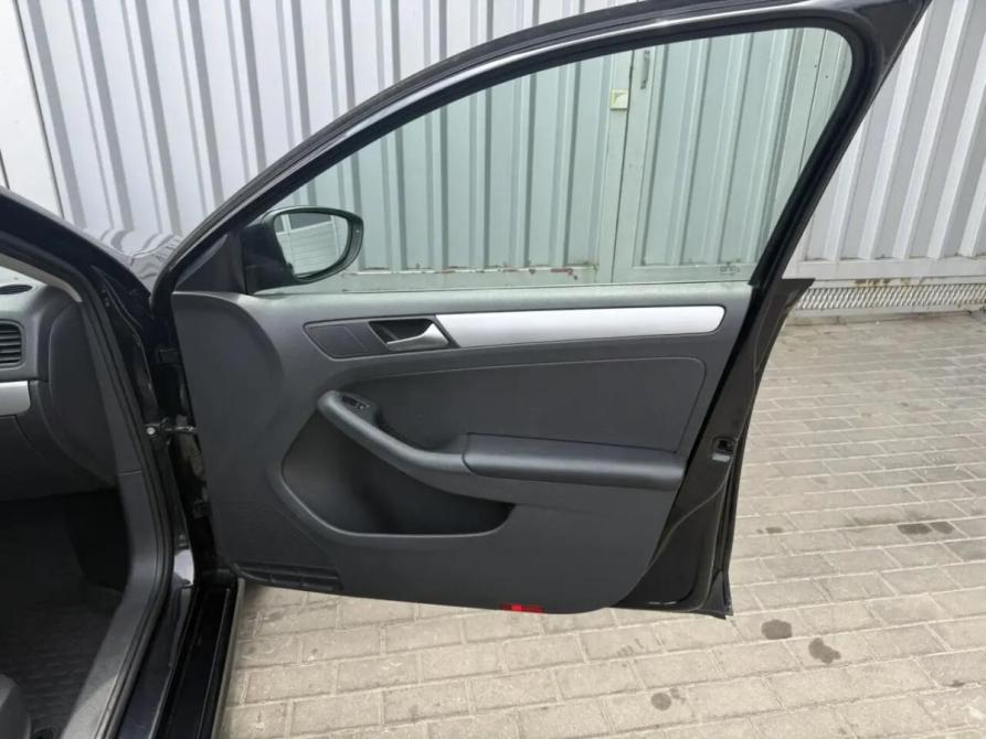 Volkswagen Jetta VI Ростов-на-Дону  - изображение 19
