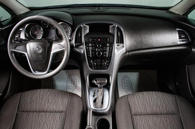 Opel Astra J с пробегом 2012 года, цена 699 000 рублей, 220000 км, хэтчбек, Автокод Объявления