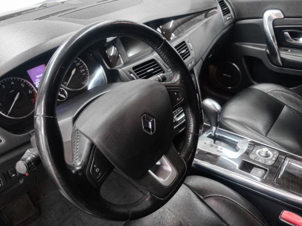 Renault Latitude I с пробегом 2012 года, цена 1 149 900 рублей, 180000 км, седан, Автокод Объявления