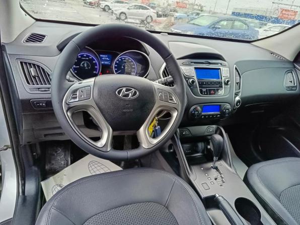 Hyundai ix35 I с пробегом 2012 года, цена 1 239 000 рублей, 136651 км, внедорожник, Автокод Объявления