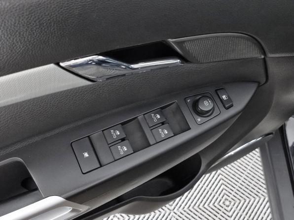 Opel Antara I Рестайлинг с пробегом 2012 года, цена 1 299 000 рублей, 207696 км, внедорожник, Автокод Объявления