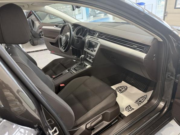 Volkswagen Passat B8 с пробегом 2016 года, цена 1 727 200 рублей, 111216 км, седан, Автокод Объявления