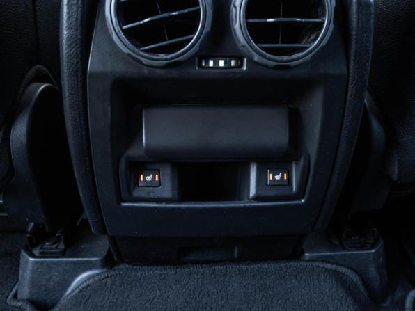 Land Rover Range Rover III Рестайлинг с пробегом 2008 года, цена 1 059 000 рублей, 210908 км, внедорожник, Автокод Объявления