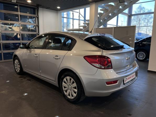 Chevrolet Cruze I с пробегом 2012 года, цена 626 000 рублей, 240840 км, хэтчбек, Автокод Объявления