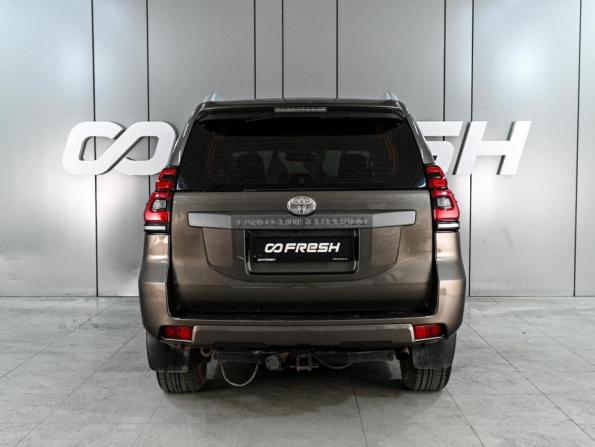 Toyota Land Cruiser Prado 150 Series Рестайлинг 1 с пробегом 2014 года, цена 3 290 000 рублей, 209325 км, внедорожник, Автокод Объявления