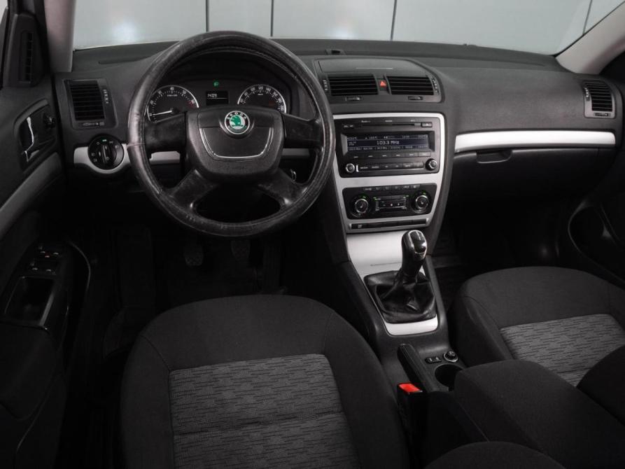 Skoda Octavia II (A5) Рестайлинг Воронеж  - изображение 6
