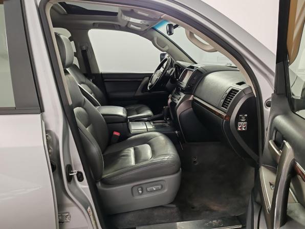 Toyota Land Cruiser 200 Series с пробегом 2008 года, цена 2 799 000 рублей, 325304 км, внедорожник, Автокод Объявления