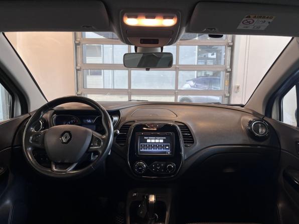 Renault Kaptur I с пробегом 2018 года, цена 1 770 000 рублей, 97197 км, внедорожник, Автокод Объявления