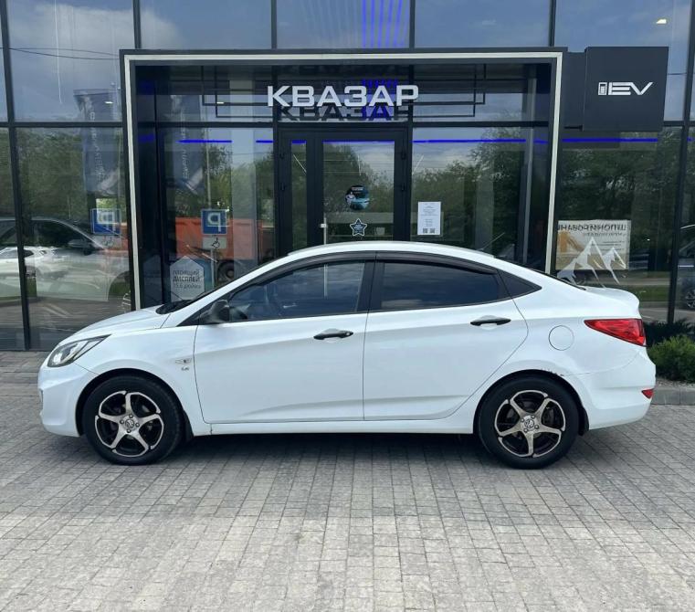 Hyundai Solaris I Краснодар  - изображение 4