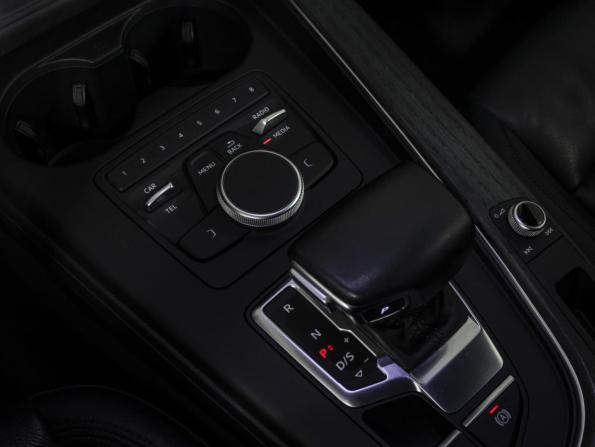 Audi A4 V (B9) с пробегом 2018 года, цена 2 319 000 рублей, 109445 км, седан, Автокод Объявления