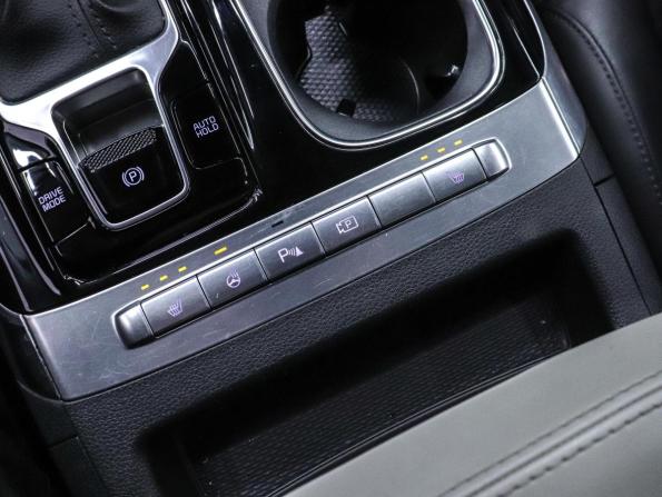 Kia Carnival IV с пробегом 2022 года, цена 5 049 000 рублей, 77334 км, минивэн, Автокод Объявления