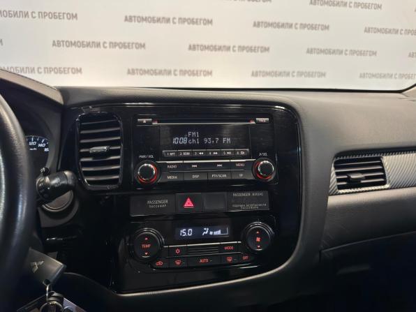 Mitsubishi Outlander III Рестайлинг 2 с пробегом 2018 года, цена 1 599 000 рублей, 162000 км, внедорожник, Автокод Объявления