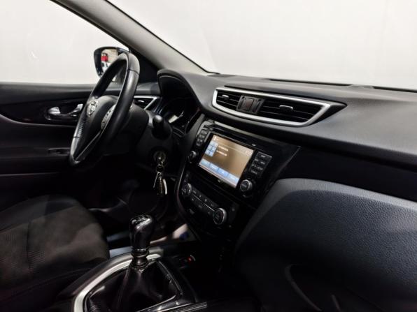 Nissan Qashqai II с пробегом 2016 года, цена 1 735 000 рублей, 48002 км, внедорожник, Автокод Объявления