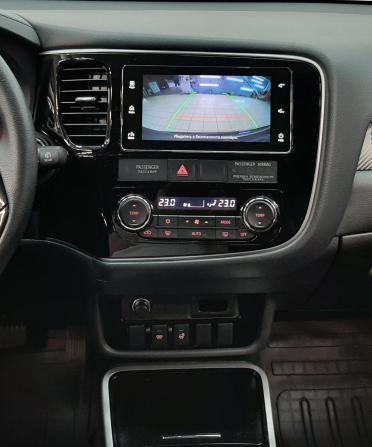 Mitsubishi Outlander III Рестайлинг 2 с пробегом 2018 года, цена 2 550 000 рублей, 20930 км, внедорожник, Автокод Объявления