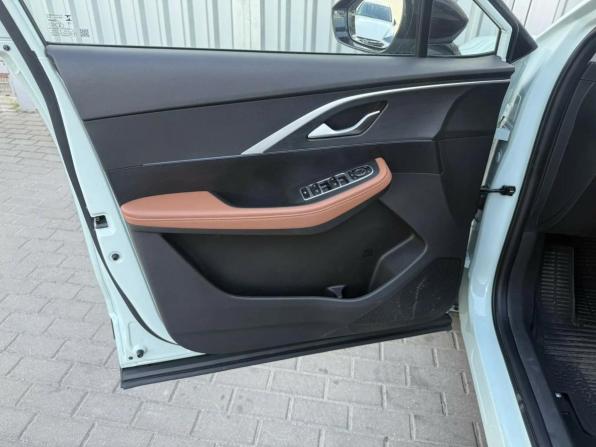 Omoda C5 I с пробегом 2023 года, цена 1 870 000 рублей, 18577 км, внедорожник, Автокод Объявления