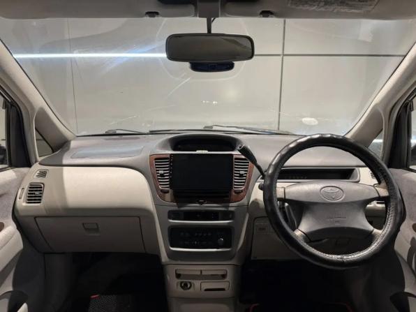 Toyota Nadia с пробегом 1999 года, цена 550 000 рублей, 299999 км, компактвэн, Автокод Объявления