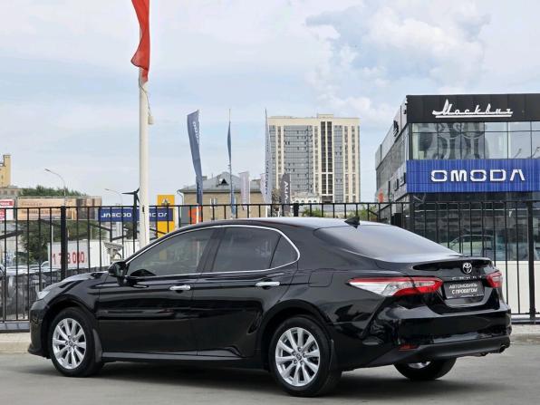 Toyota Camry VIII (XV70) с пробегом 2021 года, цена 3 300 000 рублей, 27786 км, седан, Автокод Объявления