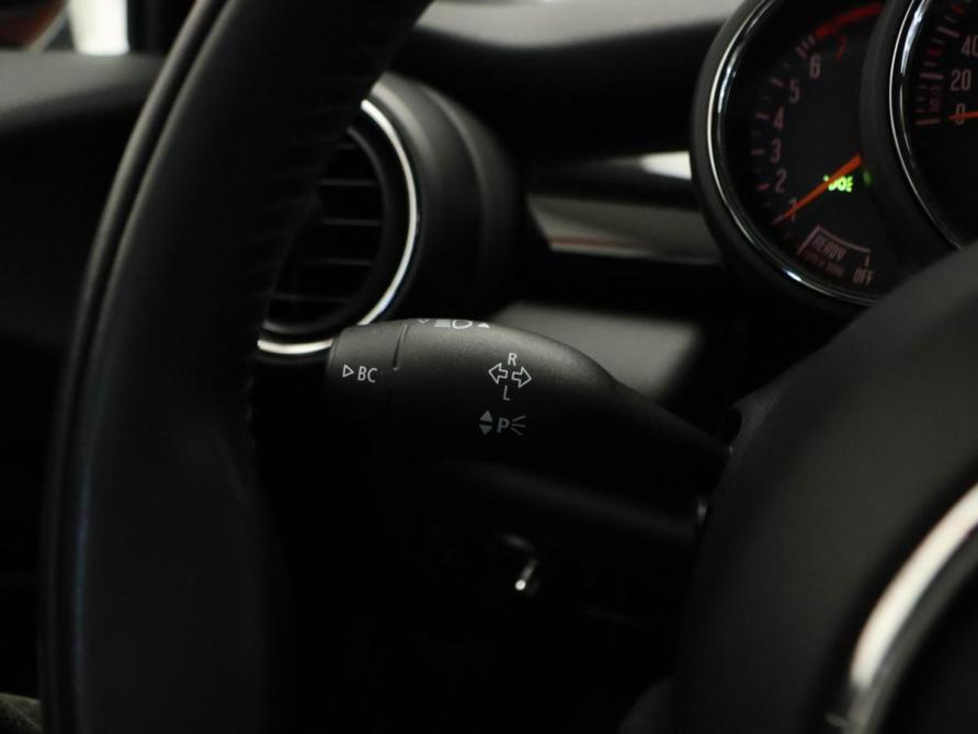 Mini Hatch III (F55/F56) Рестайлинг Москва  - изображение 13