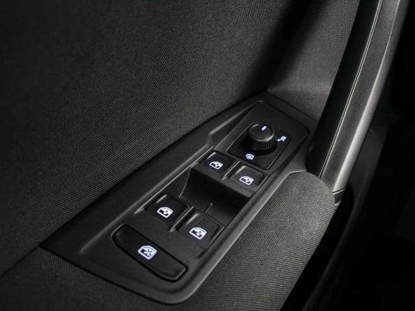 Volkswagen Tiguan II с пробегом 2017 года, цена 1 895 000 рублей, 86128 км, внедорожник, Автокод Объявления