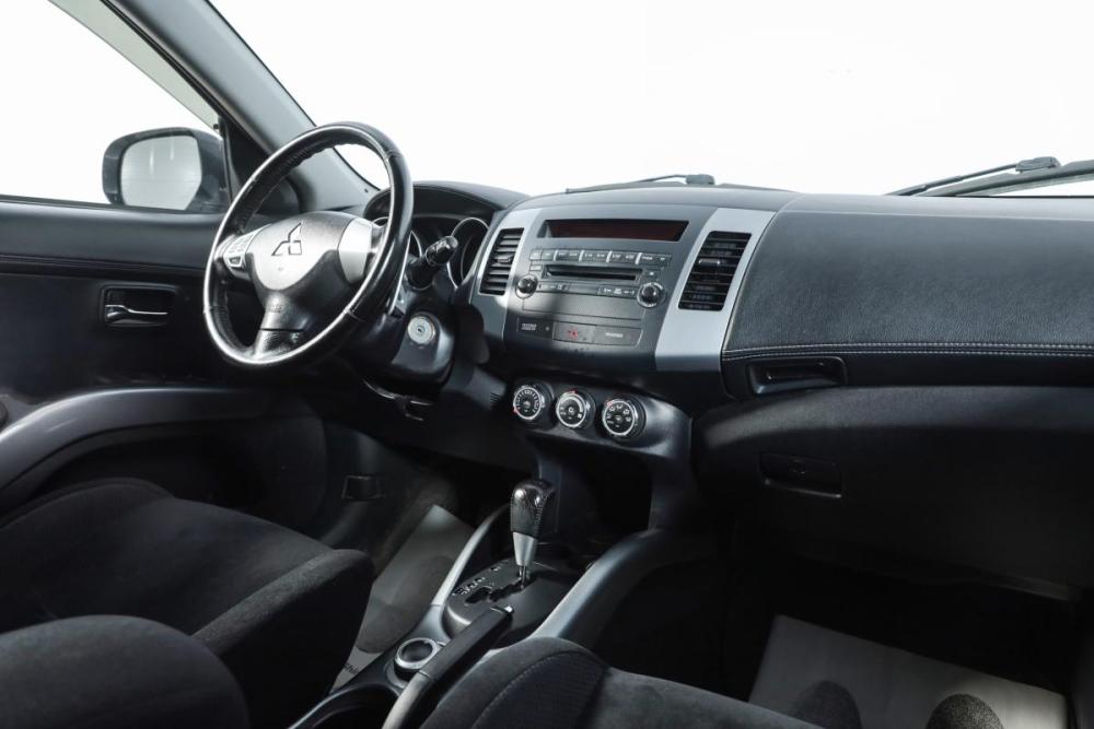 Mitsubishi Outlander II Рестайлинг Новосибирск  - изображение 10
