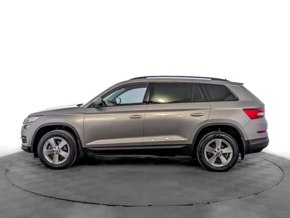 Skoda Kodiaq I с пробегом 2019 года, цена 2 055 000 рублей, 120480 км, внедорожник, Автокод Объявления