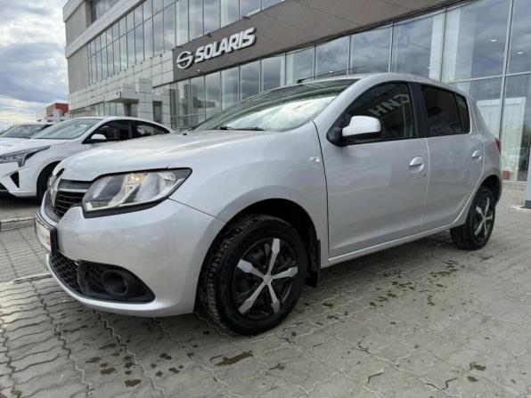 Renault Sandero II с пробегом 2015 года, цена 505 000 рублей, 180000 км, хэтчбек, Автокод Объявления