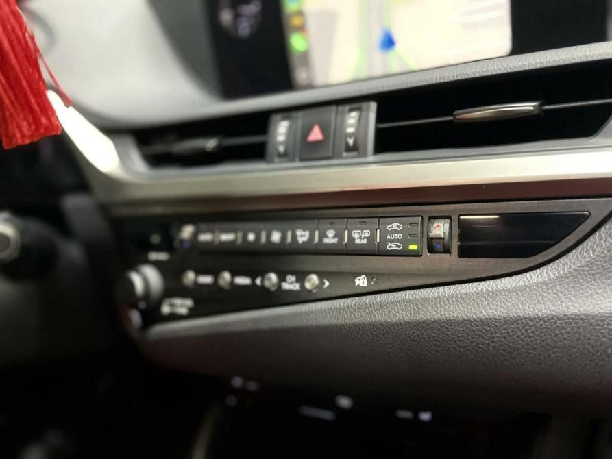 Lexus ES VII Красноярск  - изображение 22