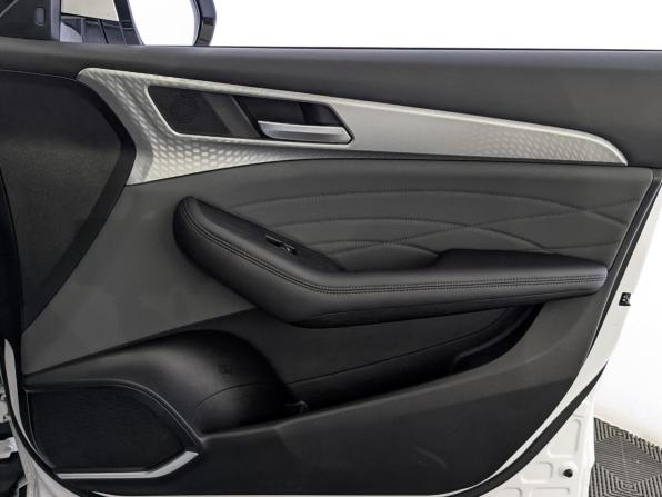 Haval F7x I Рестайлинг с пробегом 2024 года, цена 2 459 000 рублей, 32048 км, внедорожник, Автокод Объявления