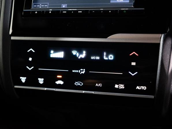 Honda Fit III с пробегом 2013 года, цена 1 050 500 рублей, 116431 км, хэтчбек, Автокод Объявления