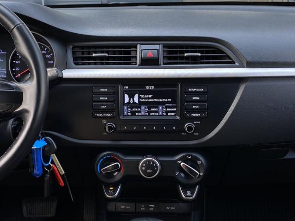 Kia Rio IV с пробегом 2020 года, цена 1 399 000 рублей, 156870 км, седан, Автокод Объявления