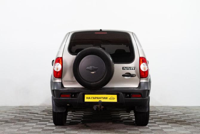 Chevrolet Niva I Рестайлинг с пробегом 2012 года, цена 609 000 рублей, 102907 км, внедорожник, Автокод Объявления