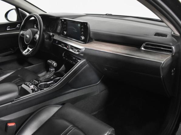 Kia K5 III с пробегом 2021 года, цена 2 230 000 рублей, 135459 км, седан, Автокод Объявления
