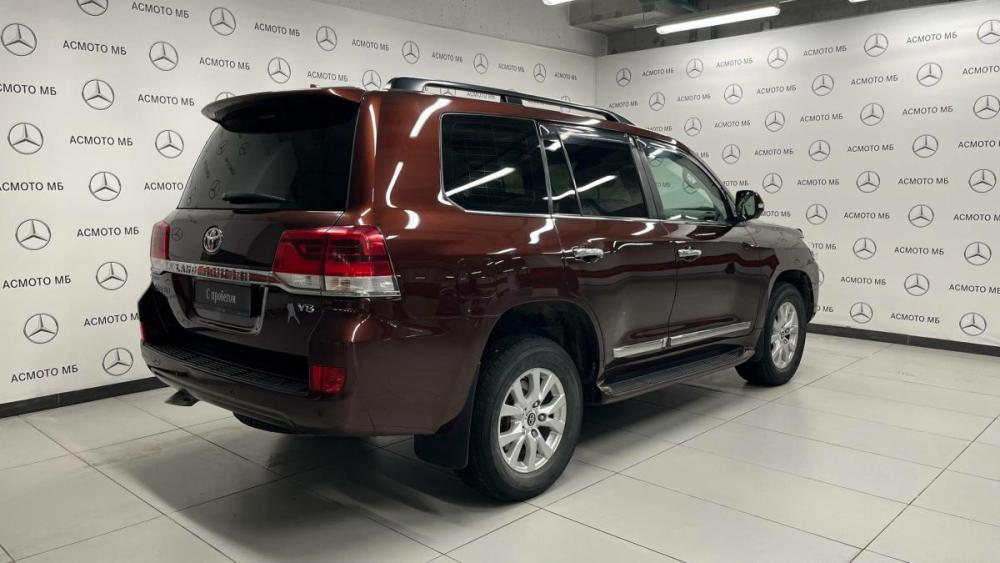 Toyota Land Cruiser 200 Series Рестайлинг 2 Екатеринбург  - изображение 3