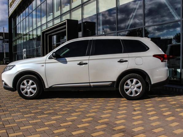 Mitsubishi Outlander III Рестайлинг 2 с пробегом 2016 года, цена 1 327 000 рублей, 136453 км, внедорожник, Автокод Объявления