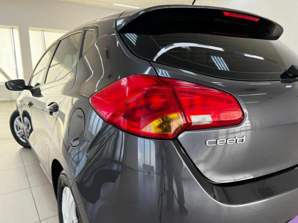 Kia Ceed II с пробегом 2013 года, цена 890 000 рублей, 143314 км, хэтчбек, Автокод Объявления