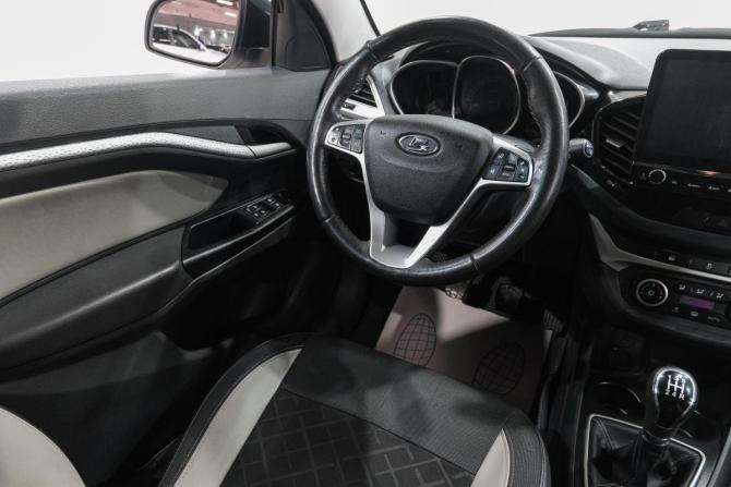 Lada (ВАЗ) Vesta I с пробегом 2021 года, цена 1 319 000 рублей, 110000 км, седан, Автокод Объявления
