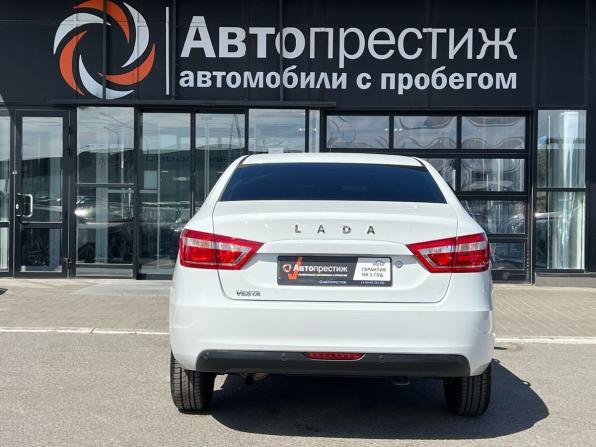 Lada (ВАЗ) Vesta I с пробегом 2016 года, цена 850 000 рублей, 132311 км, седан, Автокод Объявления