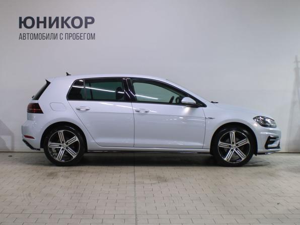 Volkswagen Golf VII Рестайлинг с пробегом 2018 года, цена 1 549 000 рублей, 204300 км, хэтчбек, Автокод Объявления