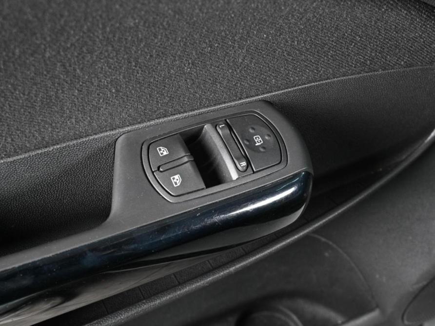 Opel Corsa D Рестайлинг II Ростов-на-Дону  - изображение 16