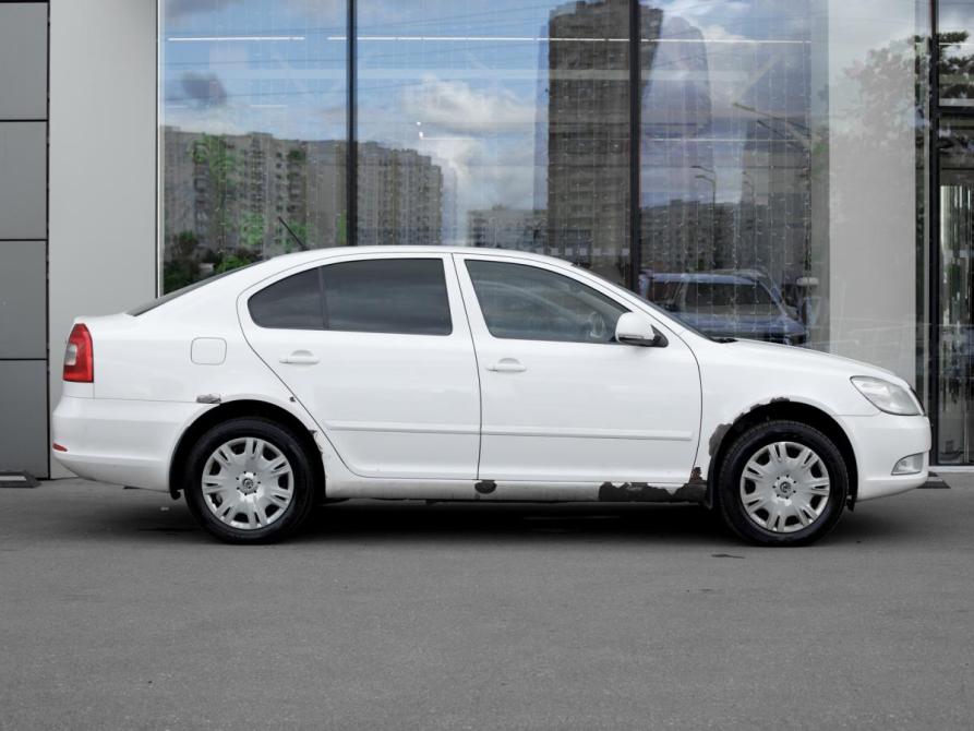 Skoda Octavia II (A5) Рестайлинг Москва  - изображение 3