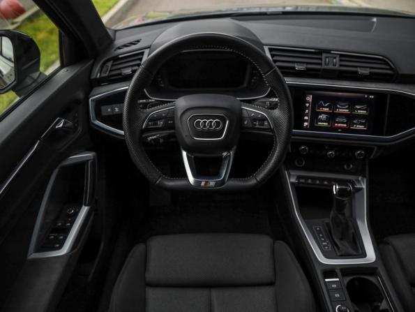 Audi Q3 Sportback II (F3) с пробегом 2020 года, цена 3 990 000 рублей, 114307 км, внедорожник, Автокод Объявления