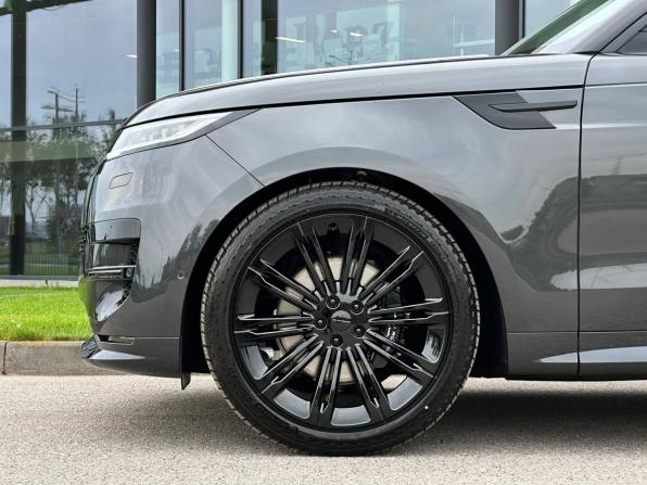 Land Rover Range Rover Sport III с пробегом 2026 года, цена 16 500 000 рублей, 36 км, внедорожник, Автокод Объявления