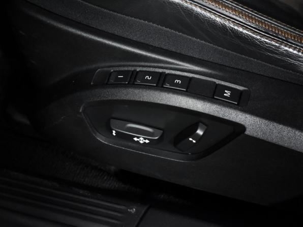 Volvo V40 Cross Country I с пробегом 2013 года, цена 1 248 790 рублей, 132964 км, хэтчбек, Автокод Объявления