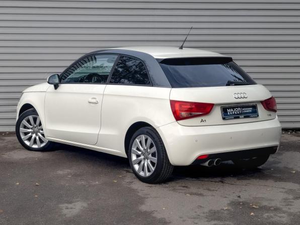 Audi A1 I (8X) с пробегом 2012 года, цена 1 200 000 рублей, 95101 км, хэтчбек, Автокод Объявления